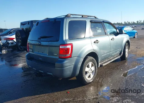 2011 Ford Escape Xlt из США, поврежденный, VIN 1FMCU0DG0BKB77448